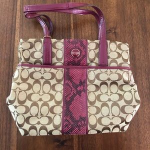 Coach Signature Style Tote with a Twist